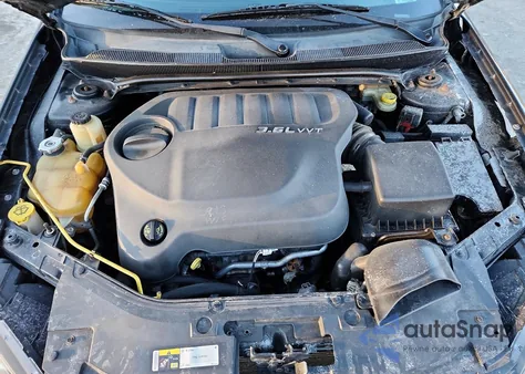 2013 Chrysler 200 Limited z USA, uszkodzony, nr VIN 1C3CCBCG4DN743766